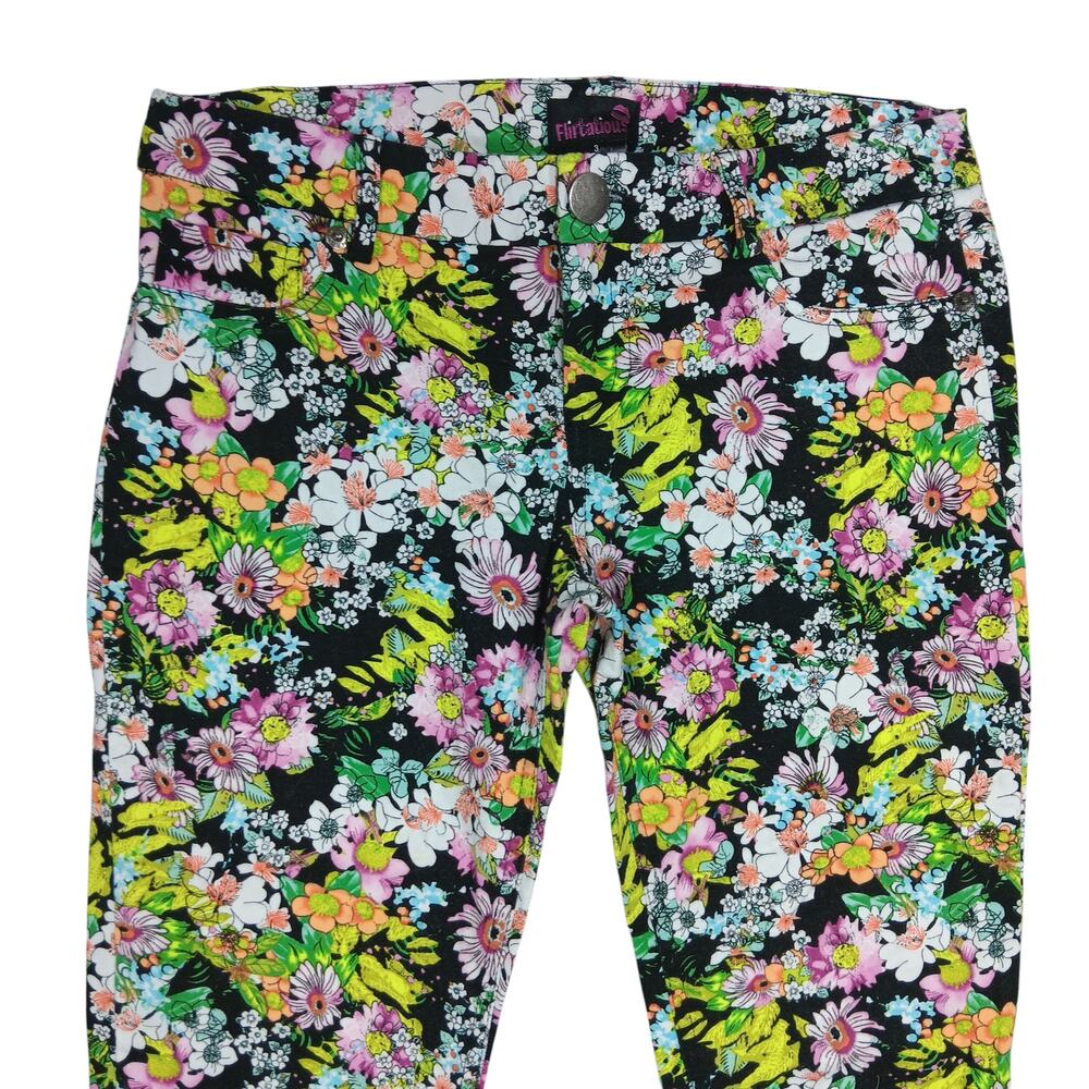 Flirtatious Floral Jeans / Pants SIze 3 Black W Colorful 5 Pockets Straight Cut - Picture 2 of 6